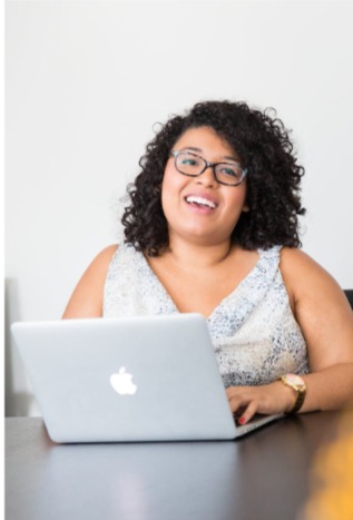 Santina - Tu amiga digital